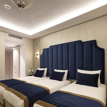 Danis & - Old Hotel Istambul