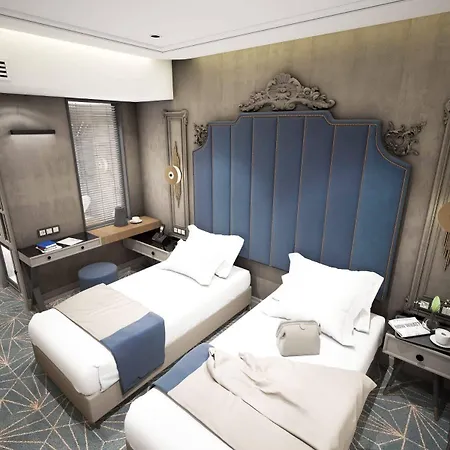 Danis & - Old Hotel 4*