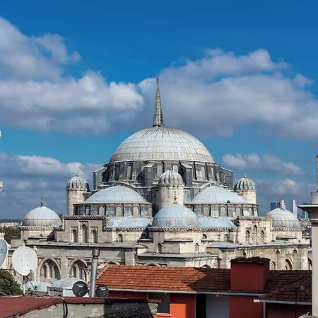 Danis & - Old 4* Istanbul