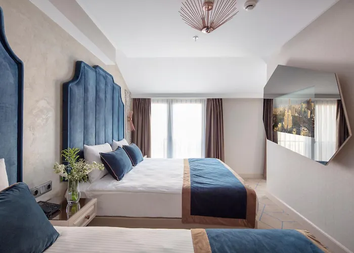 Danis & - Old 4* Istanboel