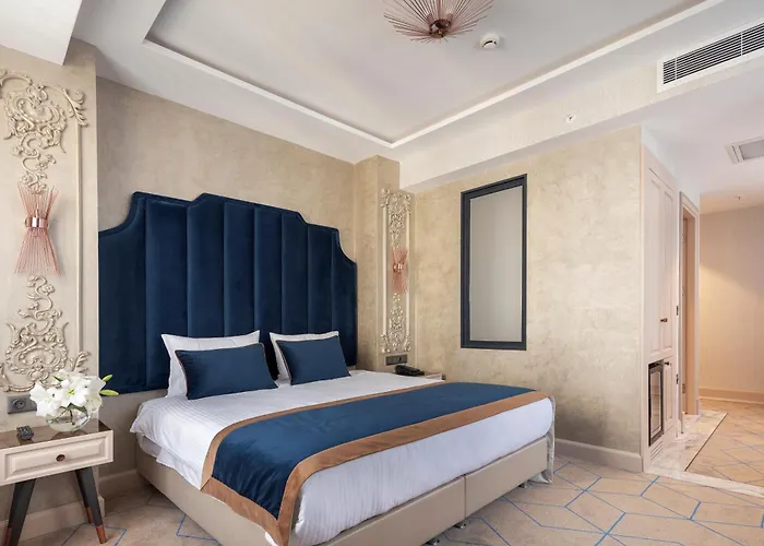 Danis & - Old 4* Istanboel