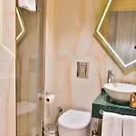 Hotel Danis & - Old 4*