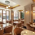 Danis & - Old Hotel 4*