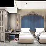Hotel Danis & - Old 4*