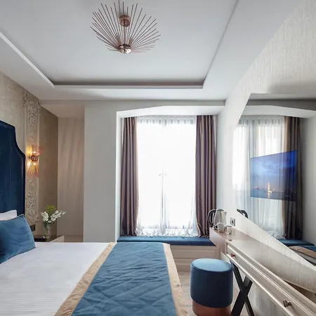 Danis & - Old Κωνσταντινούπολη