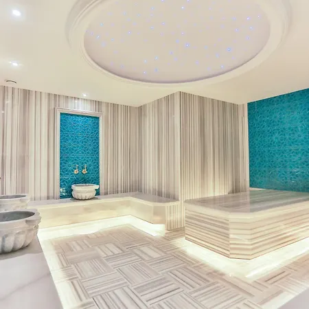 Danis & - Old Κωνσταντινούπολη