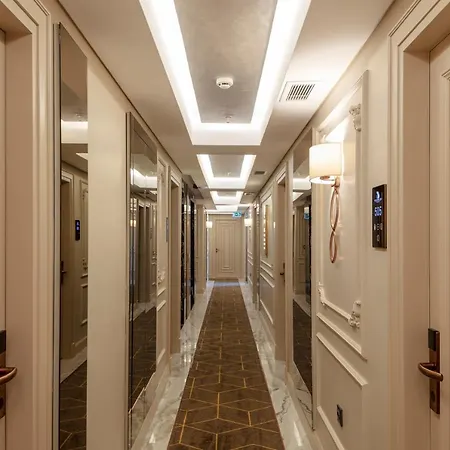 Hotel Danis & - Old