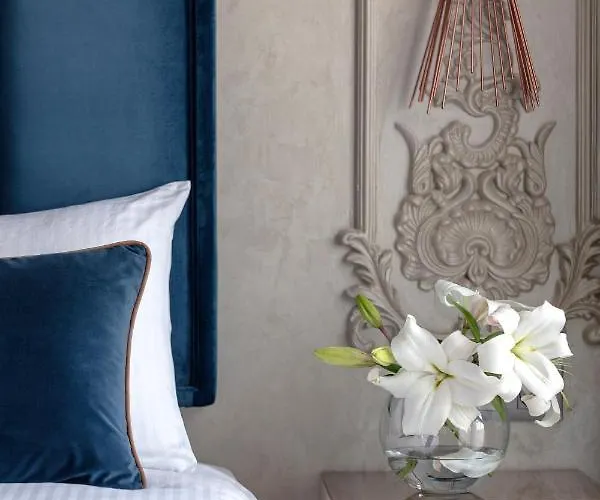 מלון Danis & - Old 4*